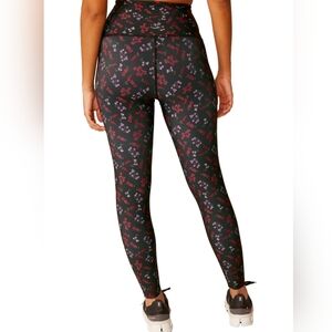 Beyond Yoga Black Floral Printed High Waisted Midi Leggings, S, NWT Made In USA